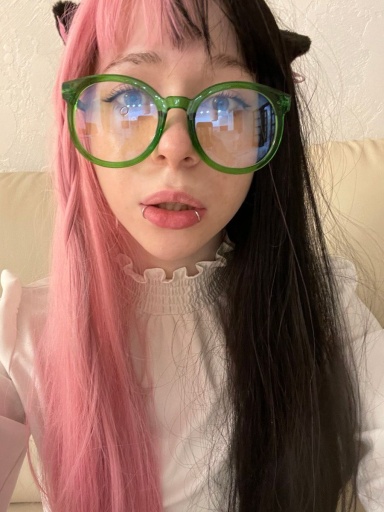 awedteeny