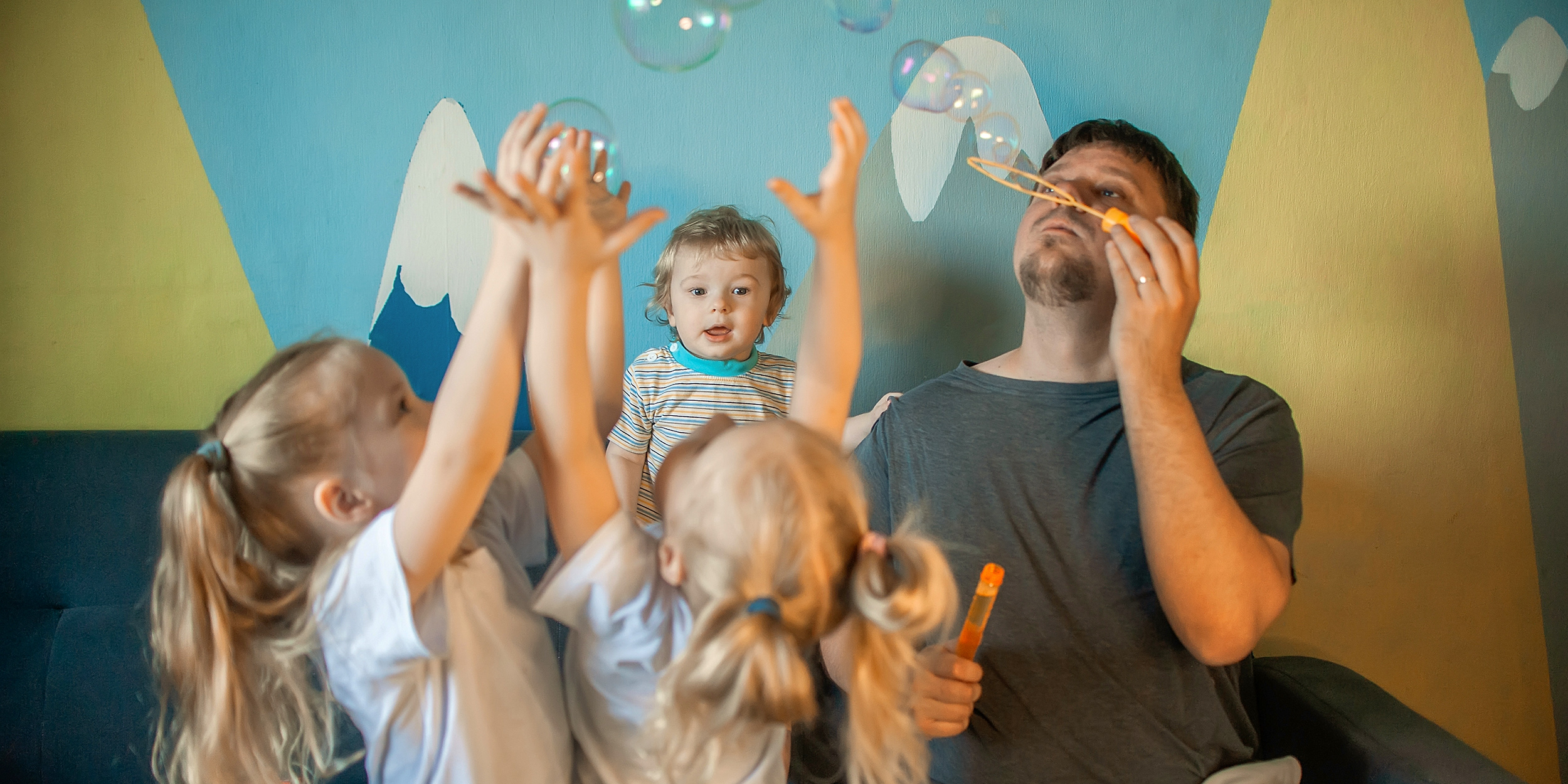 Изменения, когда семья становится многодетной: появляется больше традиций и историй