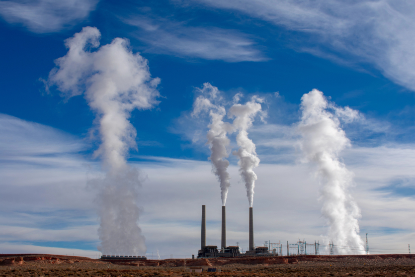 Китай та Індія зменшили вугільну енергетику, у США вона зростає разом з цінами