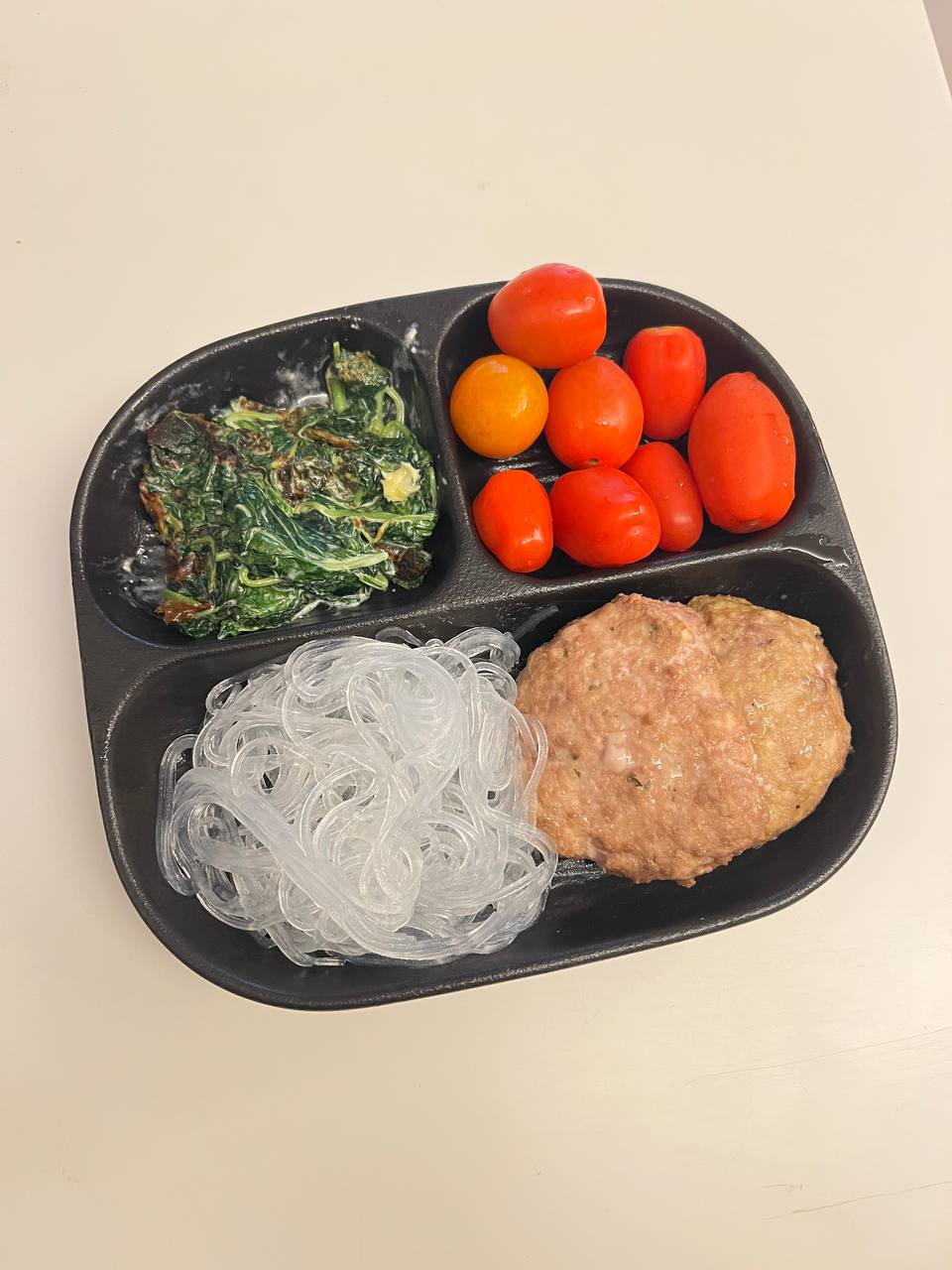 Как есть больше овощей: метод «гарвардской тарелки»