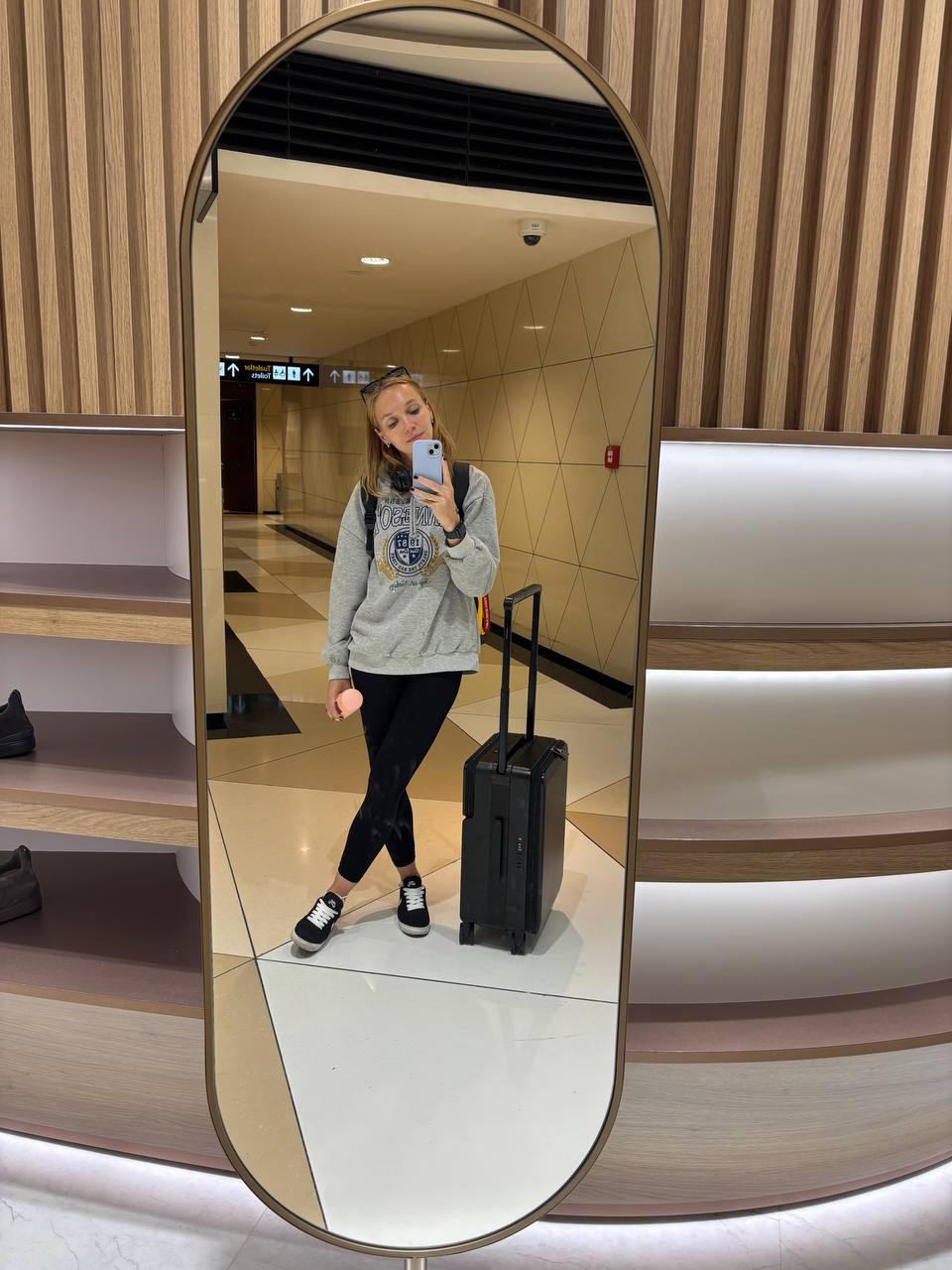 Лайфхаки для самолёта: соберите полётную косметичку